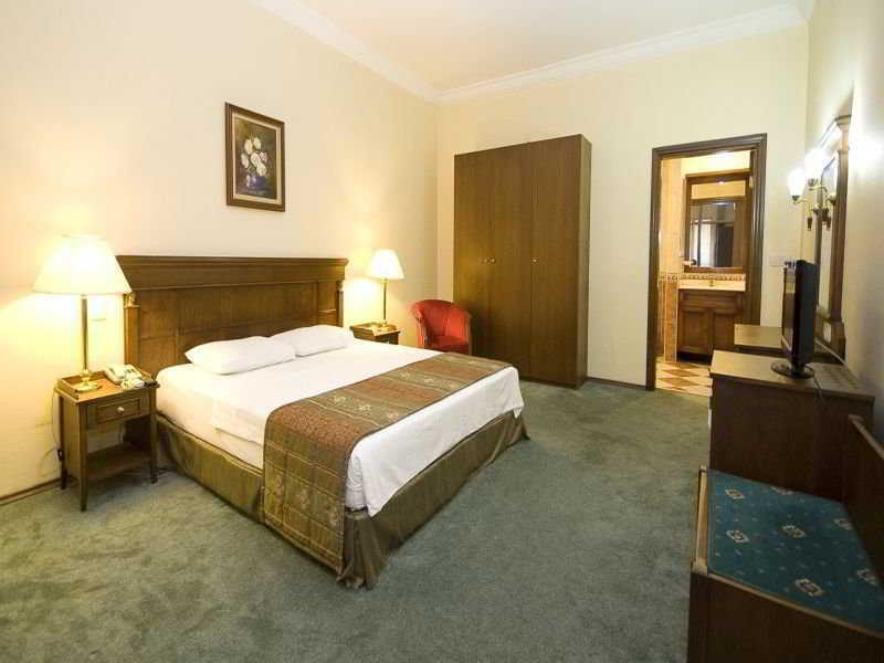 Golden Crown İstanbul